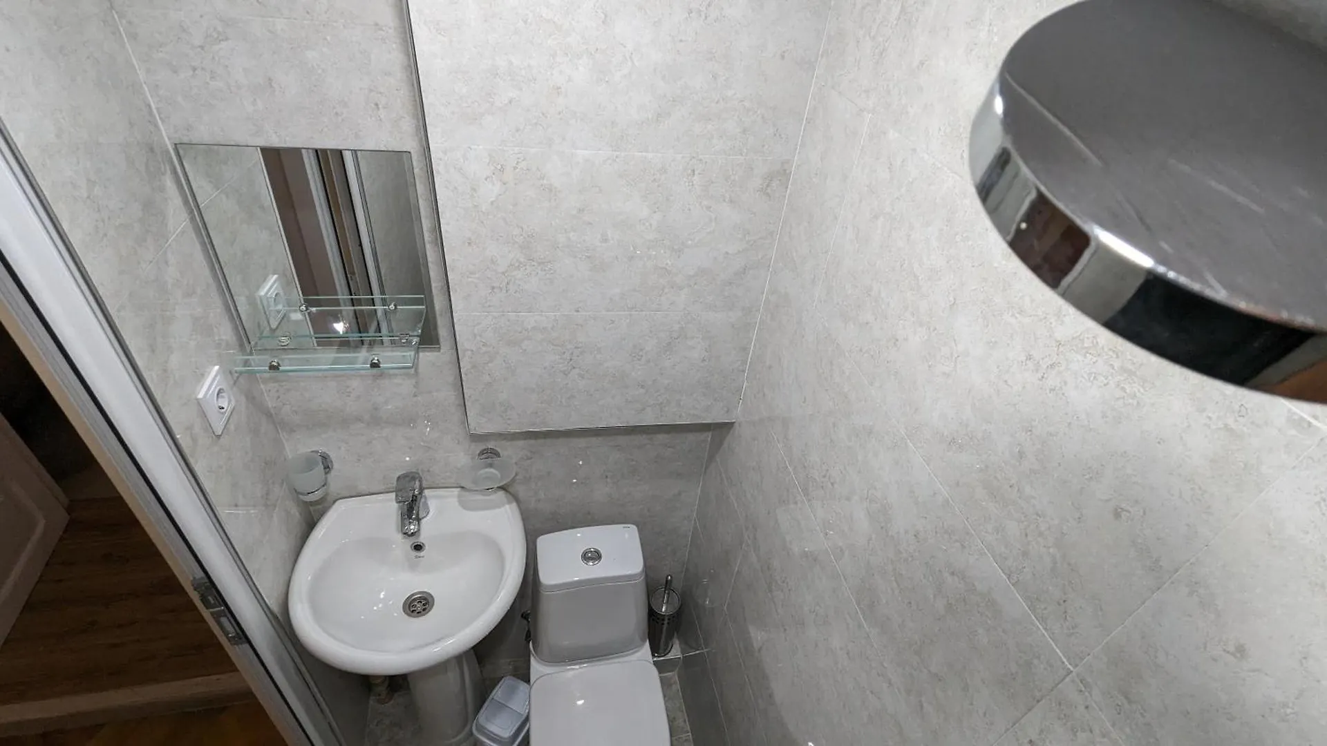Maximilian Apartment Тбилиси