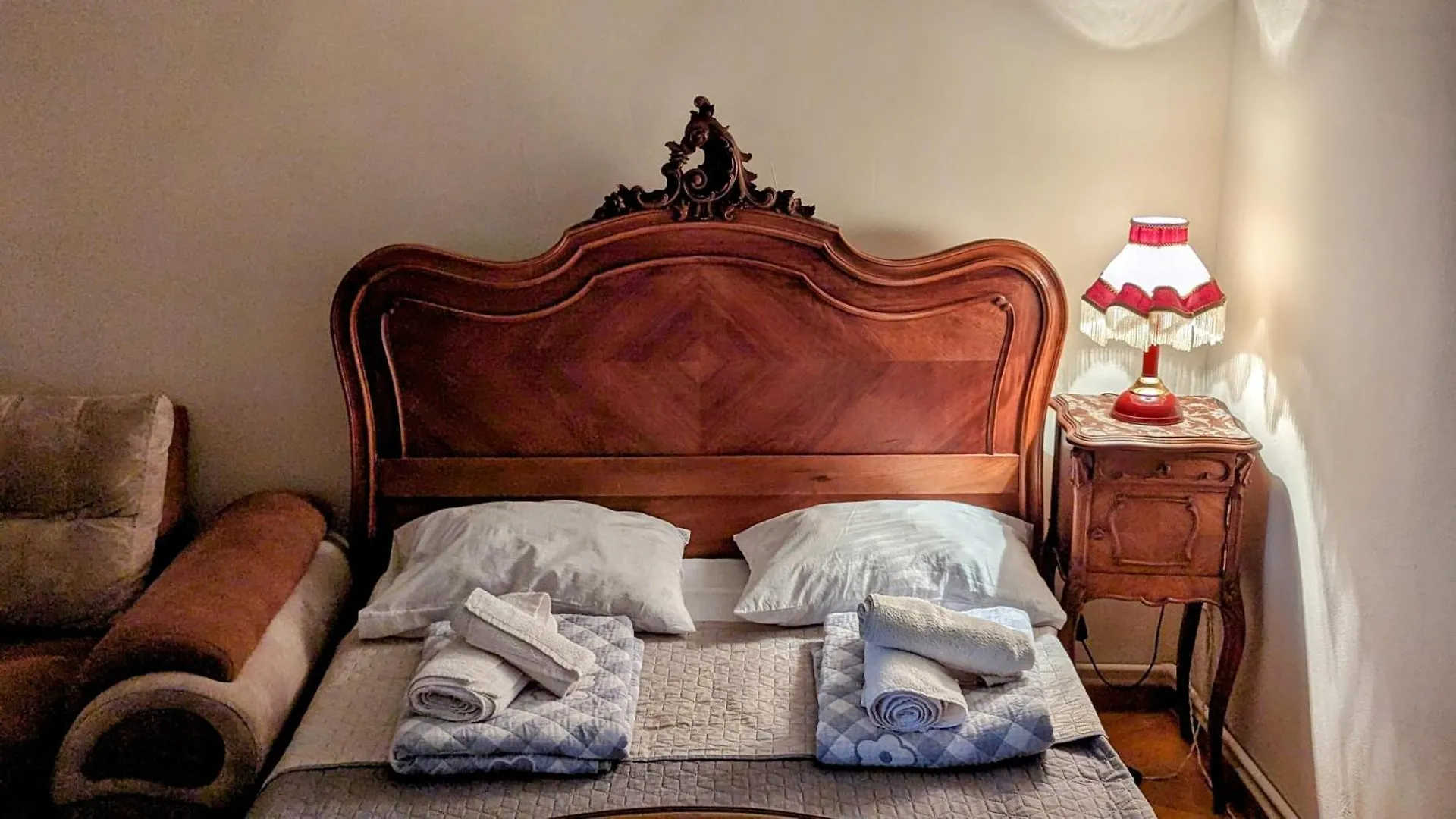 Maximilian Apartment Тбилиси 0*,  Грузия