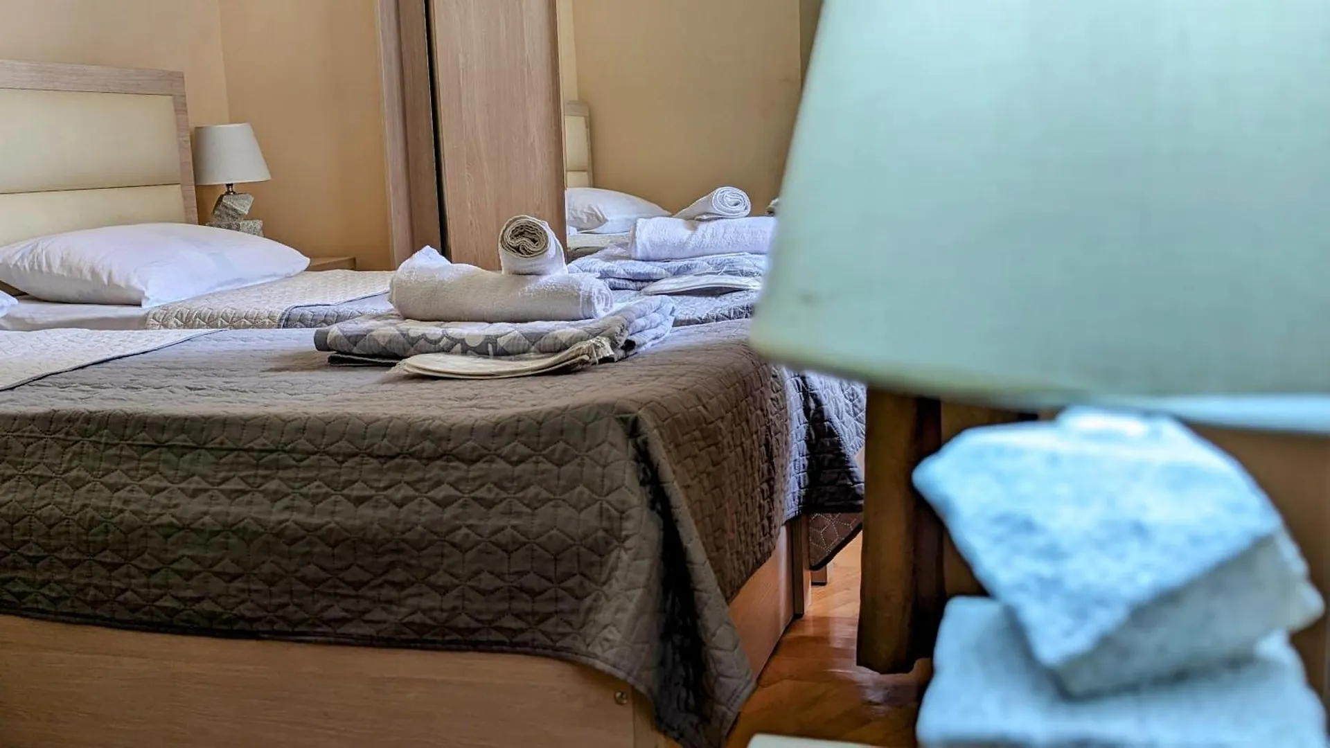 Maximilian Apartment Тбилиси